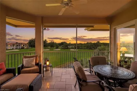 1895 Les Chateaux Blvd #302, Naples, FL 34109