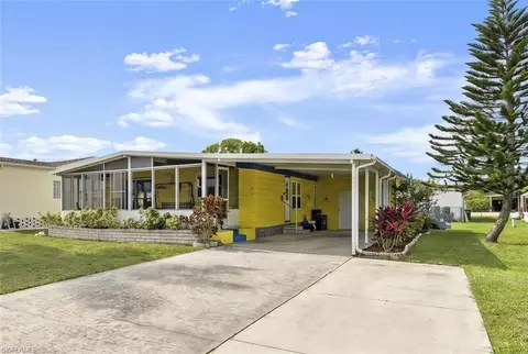 280 Grassy Key Ln, Naples, FL 34114