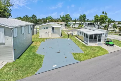 19681 Apt 15 Summerlin Rd, Fort Myers, FL 33908
