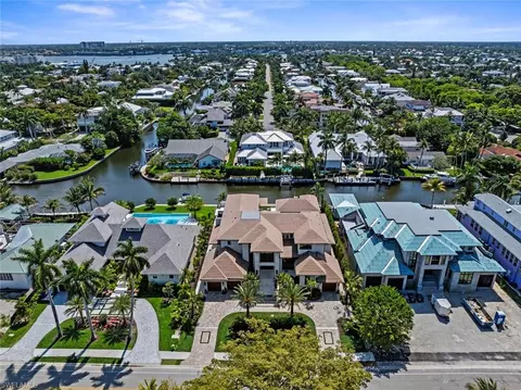View/Area - 1707 3rd St S, Naples, FL 34102 photo 1 of 1