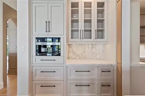 Kitchen - 1707 3rd St S, Naples, FL 34102 photo 5 of 7