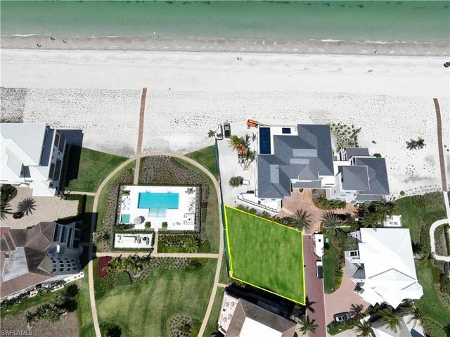 108 Bonaire Ln, Bonita Springs, FL 34134