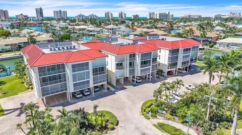848 Collier Ct #304, Marco Island, FL 34145