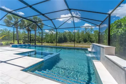 7343 Mockingbird Ct, Naples, FL 34114
