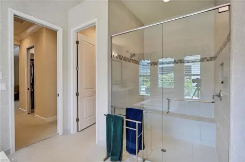 Bath - 12078 Mimosa St, Naples, FL 34120 photo 3 of 8