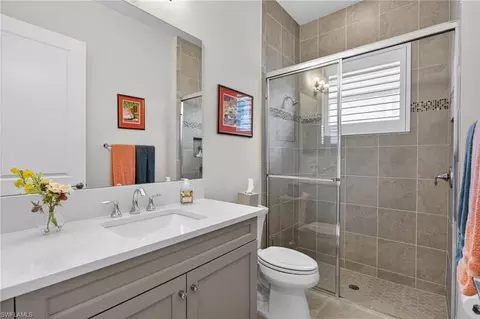 Bath - 12078 Mimosa St, Naples, FL 34120 photo 5 of 8
