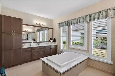 Bath - 12078 Mimosa St, Naples, FL 34120 photo 2 of 8
