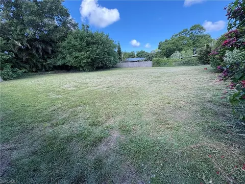 Exterior - 5232 Raintree Ln, Naples, FL 34113 photo 10 of 19