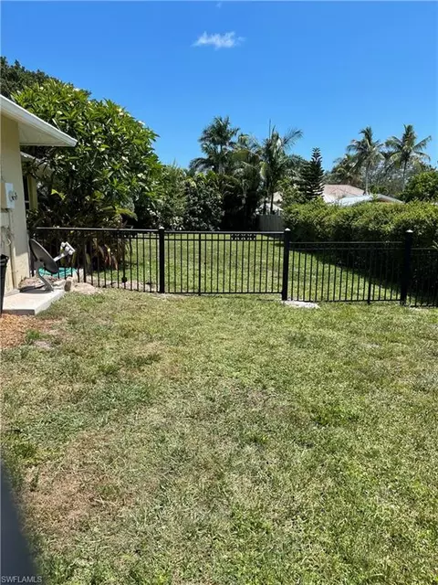 Exterior - 5232 Raintree Ln, Naples, FL 34113 photo 14 of 19