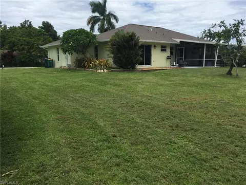Exterior - 5232 Raintree Ln, Naples, FL 34113 photo 3 of 19
