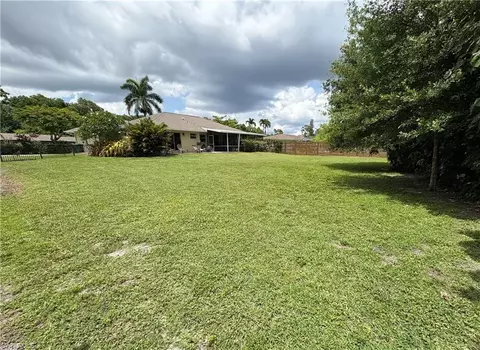 Exterior - 5232 Raintree Ln, Naples, FL 34113 photo 18 of 19