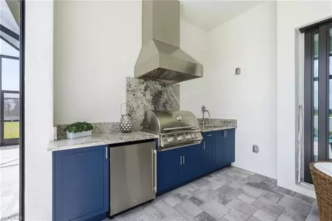 Kitchen - 19073 Gentry Pl, Estero, FL 33928 photo 7 of 7