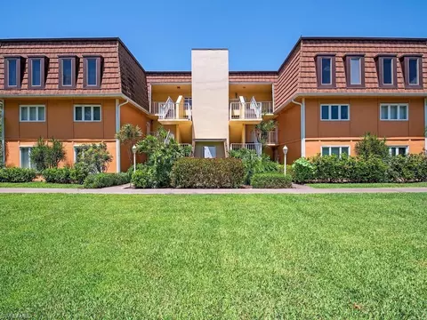 1840 Bald Eagle Dr #405C, Naples, FL 34105