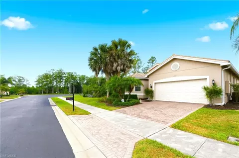 10051 Mimosa Silk Dr, Fort Myers, FL 33913
