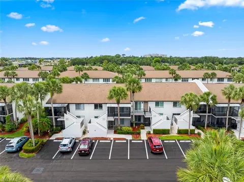 3532 Antarctic Cir #2216, Naples, FL 34112