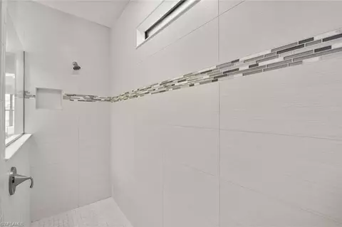 Bath - 7253 Wilton Dr, Naples, FL 34109 photo 2 of 5