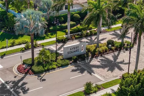 View/Area - 7253 Wilton Dr, Naples, FL 34109 photo 2 of 3