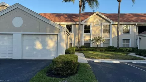9828 Luna Cir #H202, Naples, FL 34109
