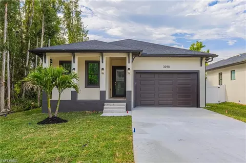 3098 Pine Tree Dr, Naples, FL 34112