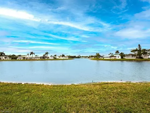 3063 Waterview Pt, Naples, FL 34120