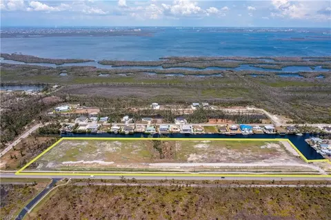 3810 Stringfellow Rd, Other, FL 33956