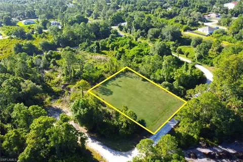 129 Auburn Ave S, Lehigh Acres, FL 33974