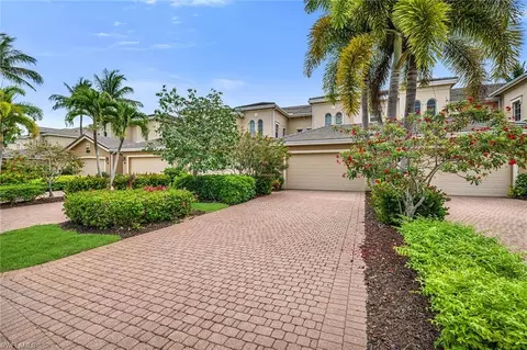 3141 Aviamar Cir #103, Naples, FL 34114
