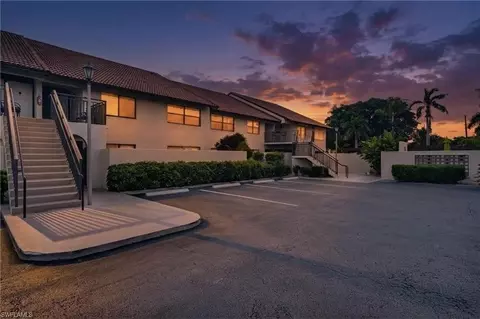 4092 Belair Ln #1, Naples, FL 34103