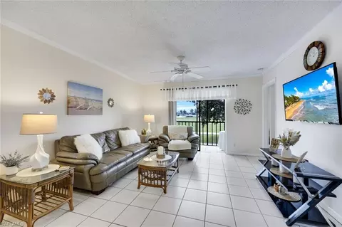 4338 27th Ct SW #204, Naples, FL 34116