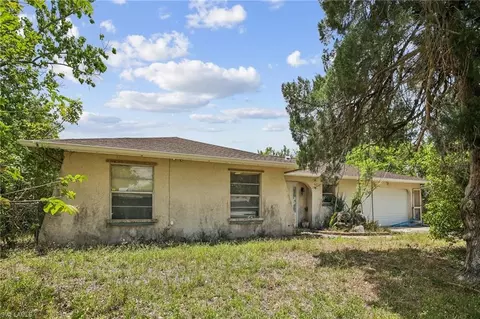 13231 5th St, Fort Myers, FL 33905