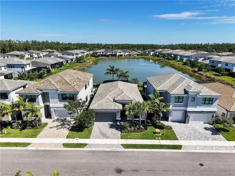 12779 Woodbury Dr, Estero, FL 33928