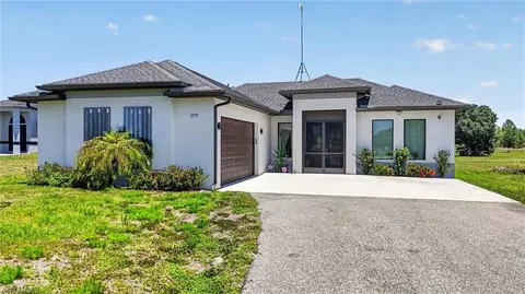 2973 47th Ave NE, Naples, FL 34120
