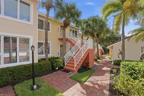 2365 Hidden Lake Dr #6, Naples, FL 34112