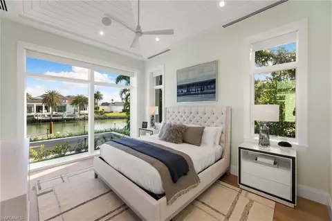 Bedroom - 3455 Gin Ln, Naples, FL 34102 photo 3 of 5