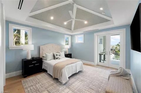 Bedroom - 3455 Gin Ln, Naples, FL 34102 photo 5 of 5