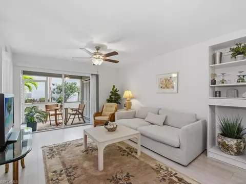 1901 Courtyard Way #C105, Naples, FL 34112