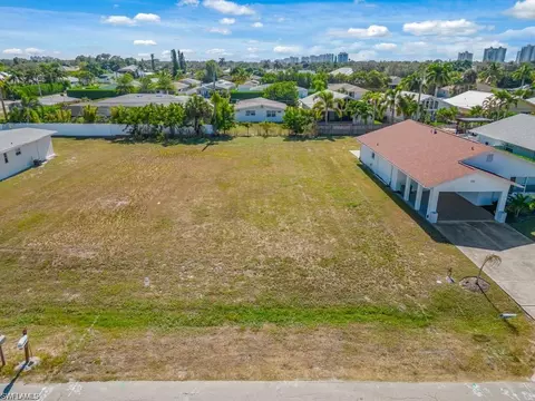 686 97th Ave N, Naples, FL 34108 photo 10