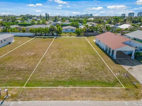 686 97th Ave N, Naples, FL 34108 photo 14