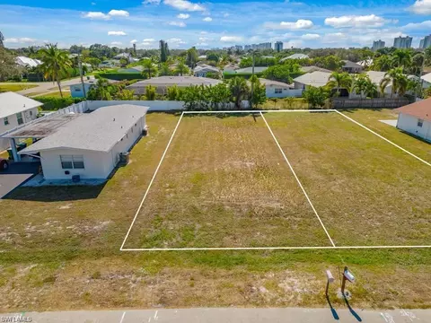 686 97th Ave N, Naples, FL 34108 photo 15