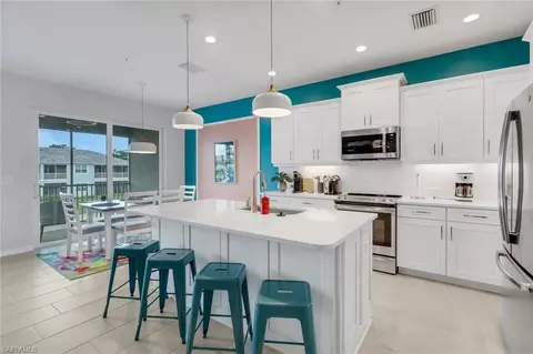2665 Seychelles Cir #1907, Naples, FL 34112