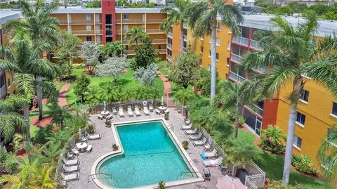 2366 E Mall Dr #212, Fort Myers, FL 33901