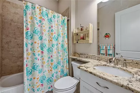 Bath - 9531 Campanile Cir, Naples, FL 34114 photo 2 of 3