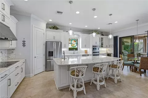 Kitchen - 9531 Campanile Cir, Naples, FL 34114 photo 3 of 5