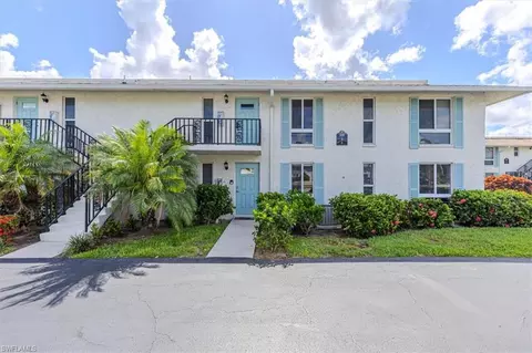 215 Palm Dr #215-1, Naples, FL 34112