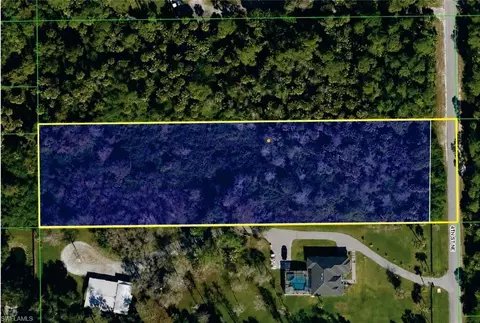 4 Th St NE, Naples, FL 34120