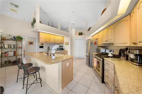 Kitchen - 3971 Spring Garden Ln, Estero, FL 33928 photo 3 of 4