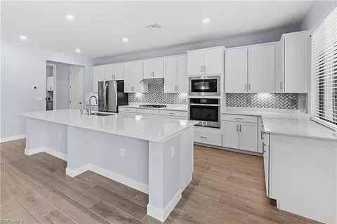 Kitchen - 20475 Napa Loop, Estero, FL 33928 photo 3 of 5