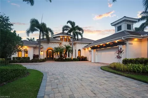 6002 Sunnyslope Dr, Naples, FL 34119