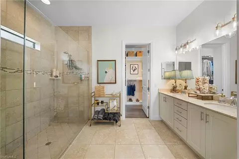 Bath - 4743 Abaca Cir, Naples, FL 34119 photo 2 of 2