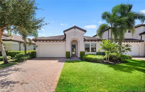 4743 Abaca Cir, Naples, FL 34119
